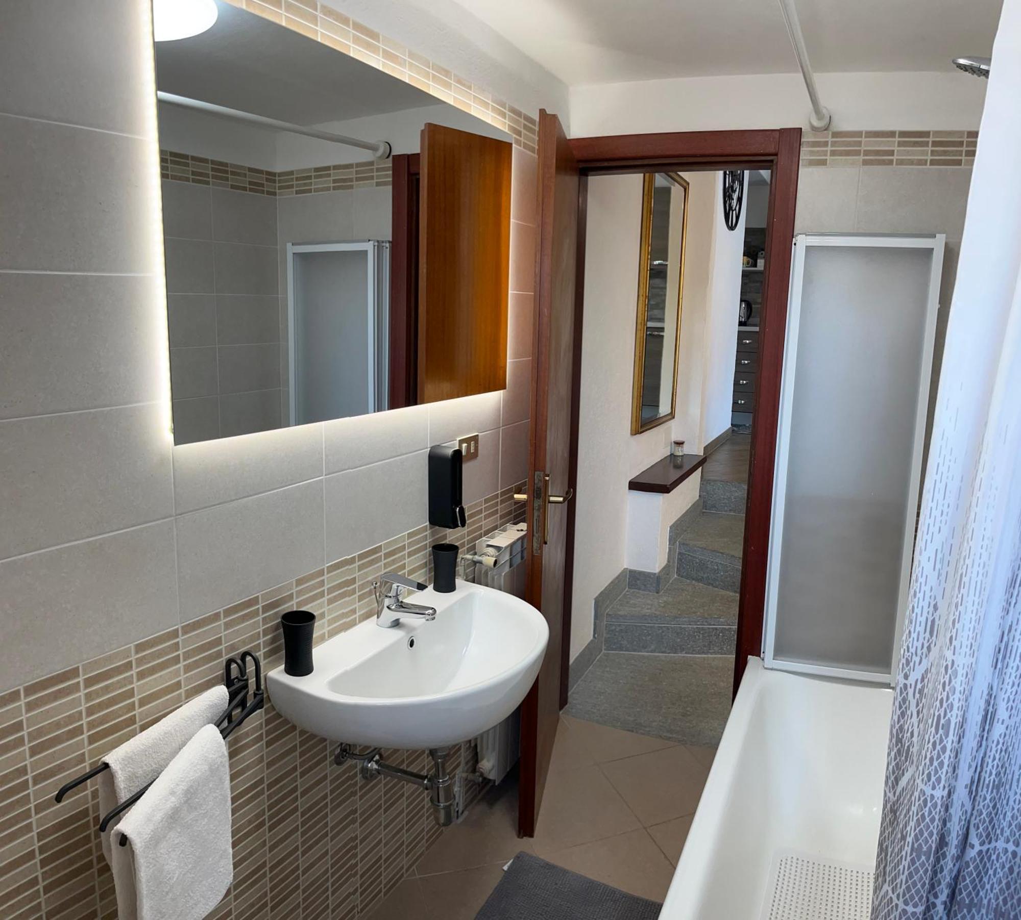 Casa Briscida Apartment ออกเจบบิโอ ภายนอก รูปภาพ